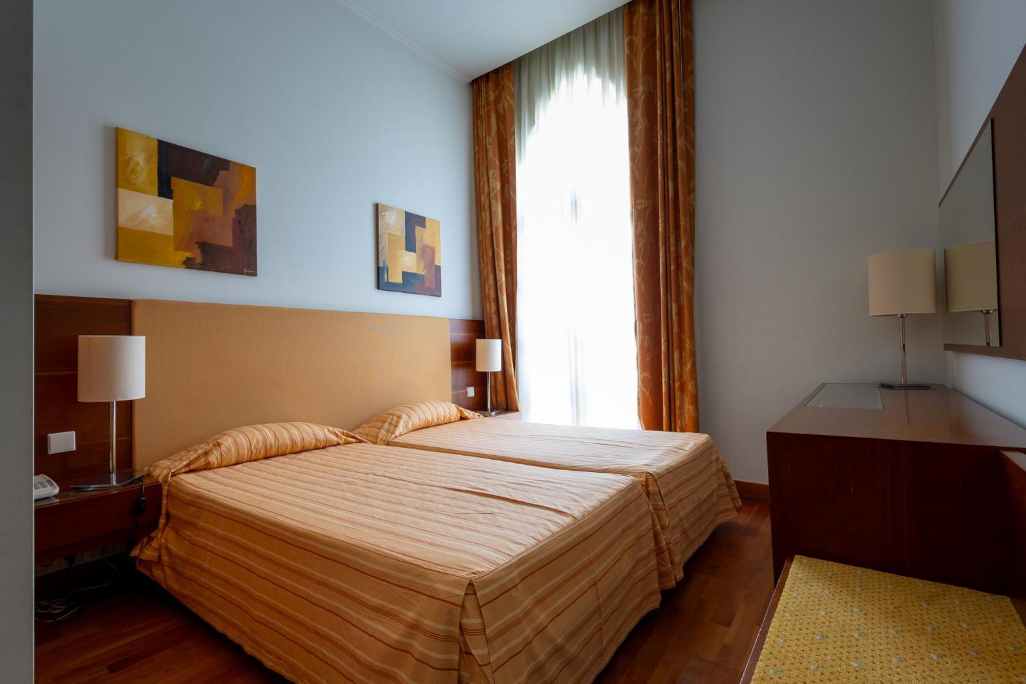 Hotel Apartamentos Geres Ribeiro Dış mekan fotoğraf