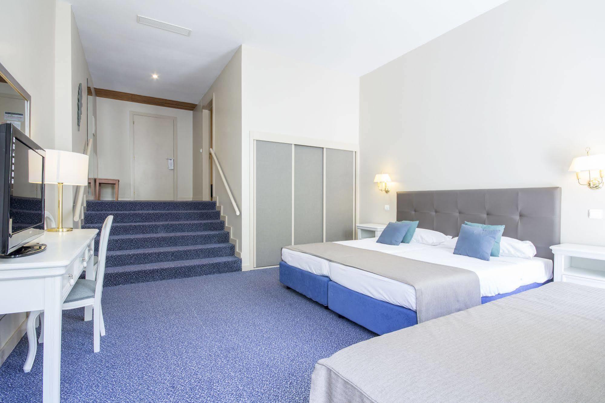 Hotel Apartamentos Geres Ribeiro Dış mekan fotoğraf